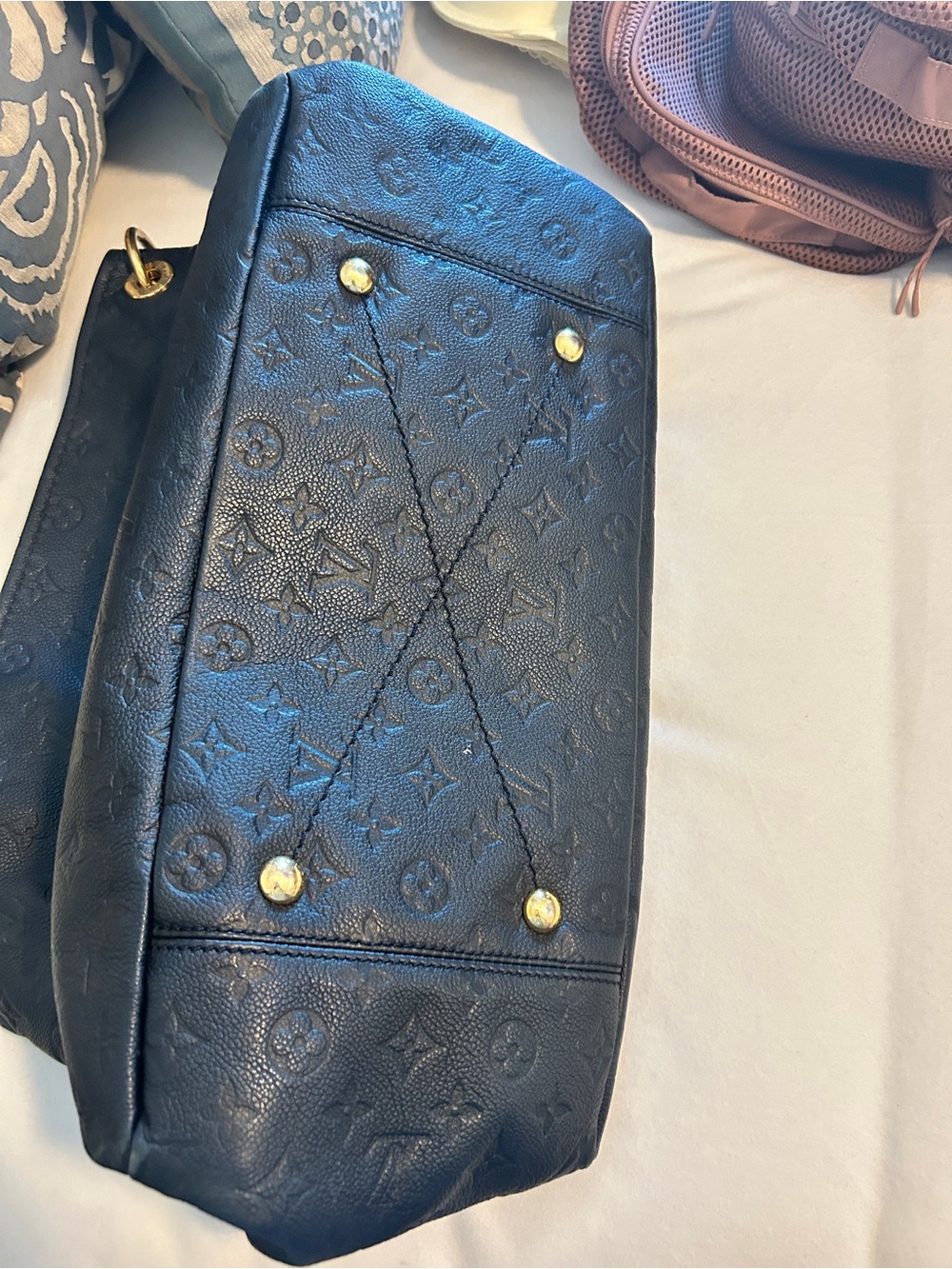 Louis Vuitton Artsy MM Empreinte Black - Picture 8 of 10